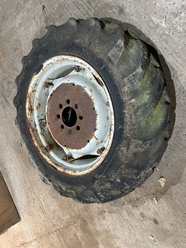 Single rear stud - single, wheel
